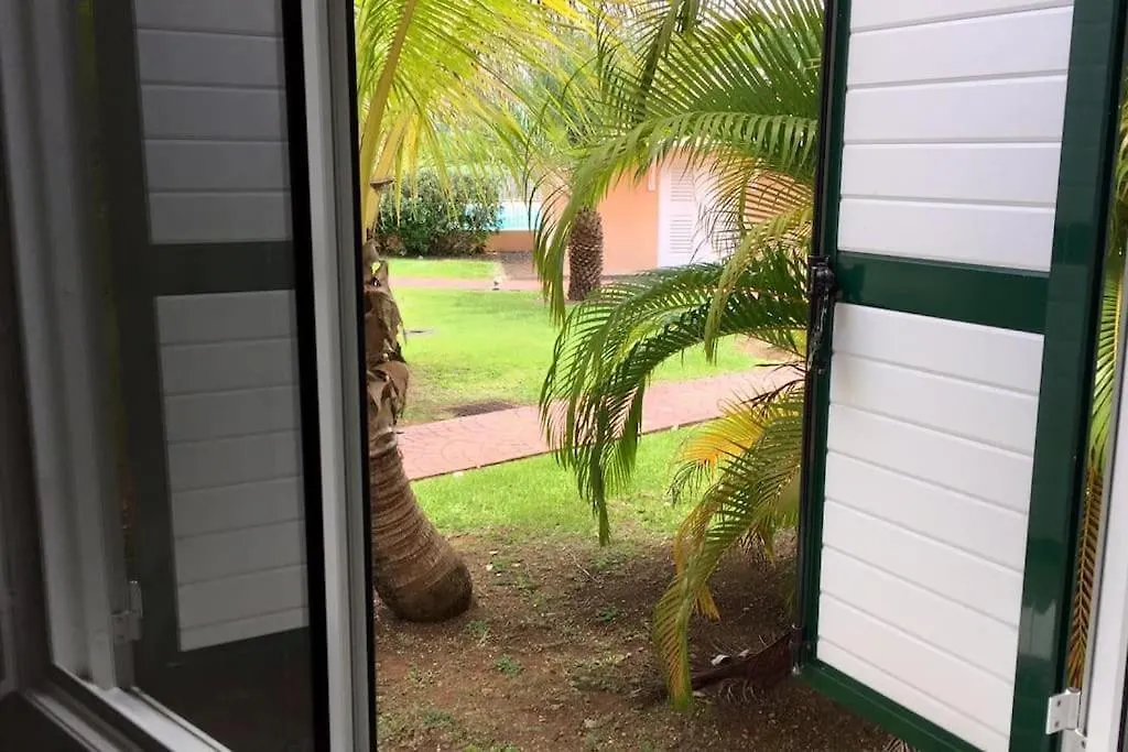 Appartement Ocean View, On The Beach. Le Gosier